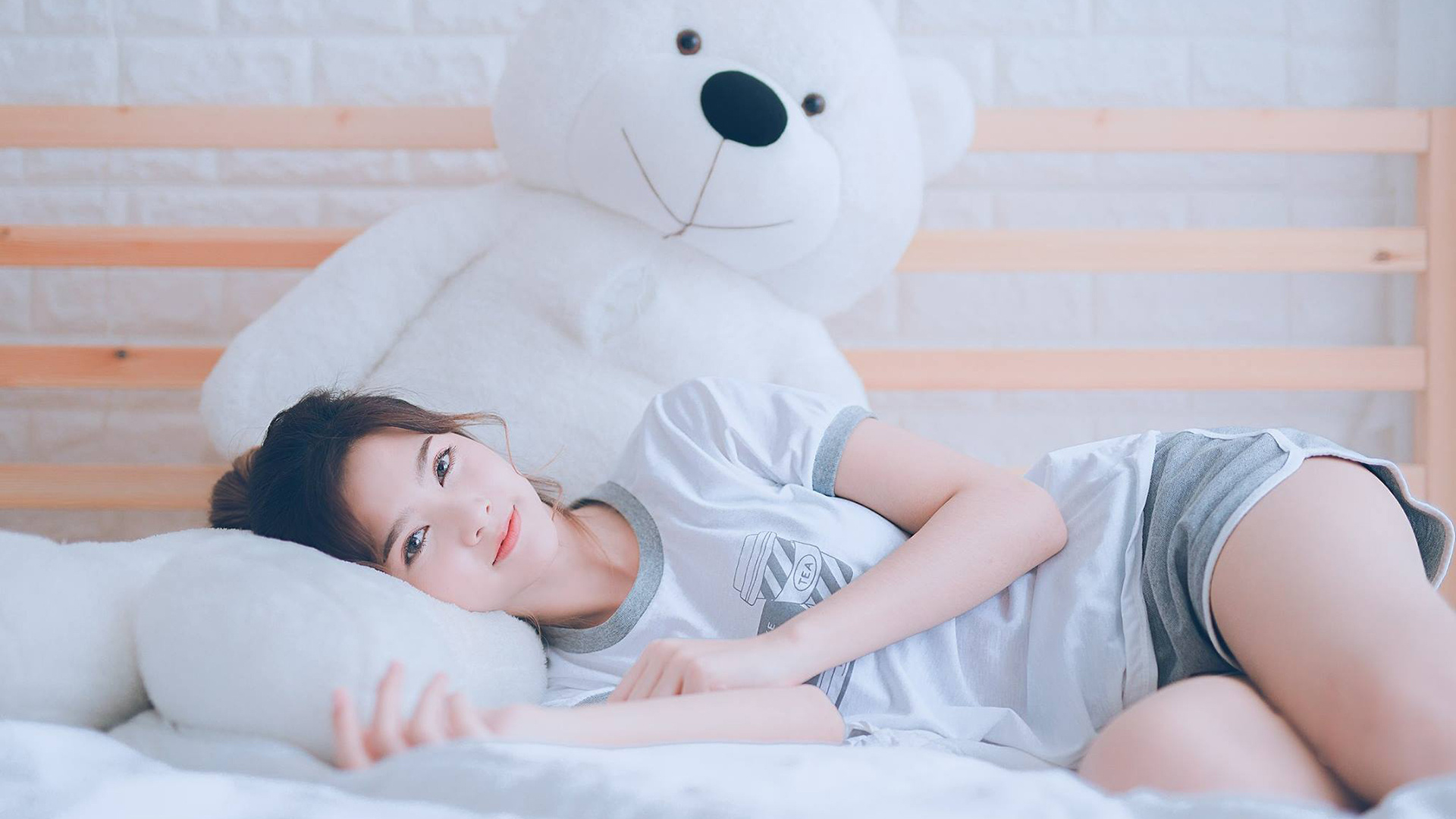 乐鱼电竞· (中国)官方网站-欧洲杯逆转传奇：战术调整创造奇迹！，欧洲杯回传失误